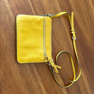 Vince Camuto Mustard Leather Bag crossbody